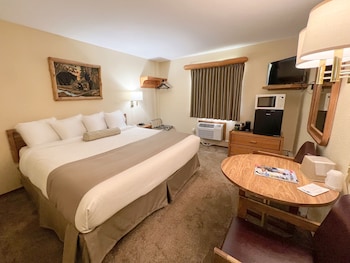 beartooth hideaway inn and cabins