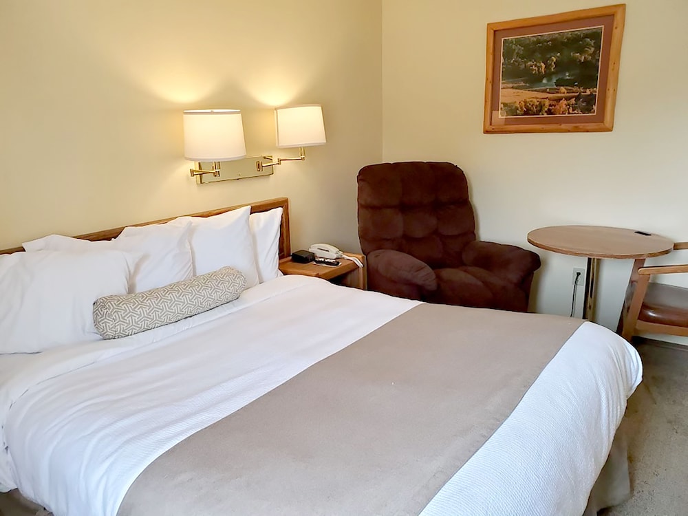 beartooth hideaway inn and cabins