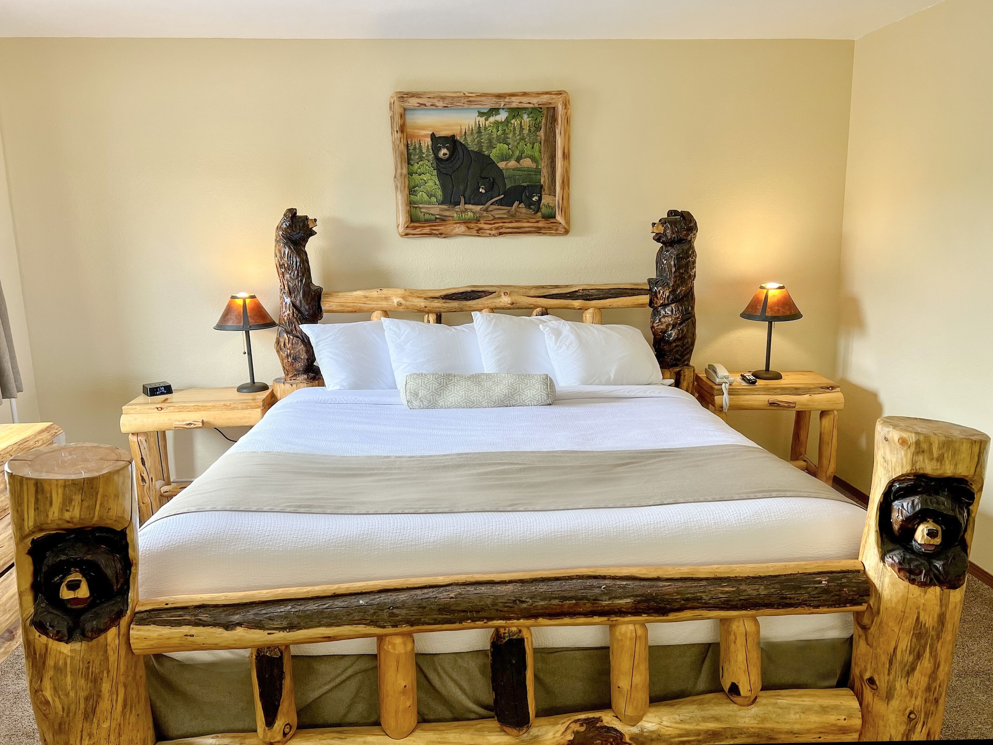 beartooth hideaway inn and cabins