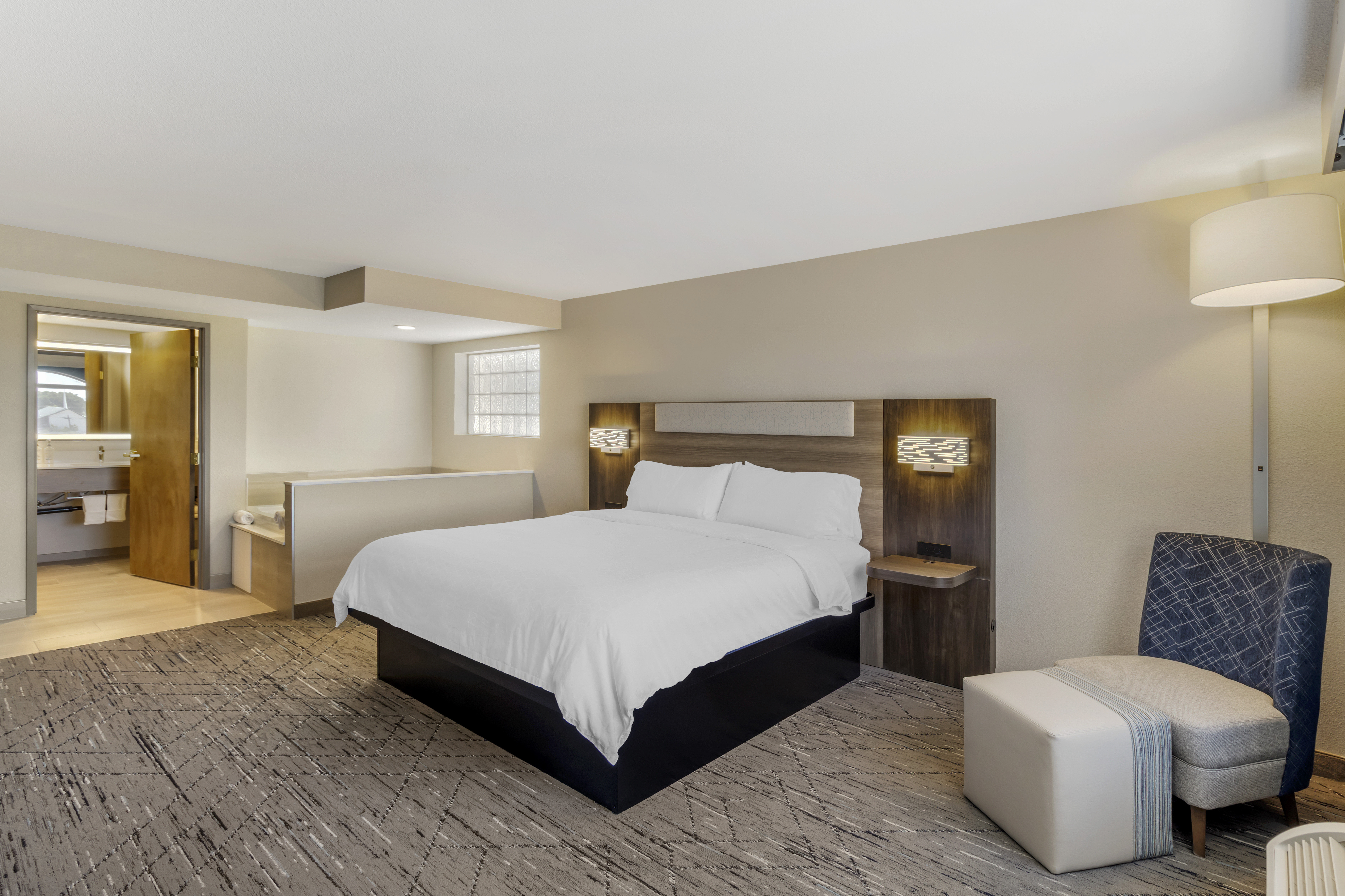 holiday inn express fallon by ihg