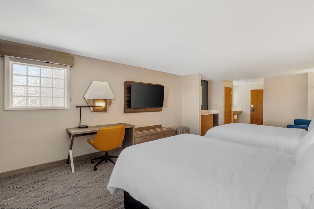 holiday inn express fallon by ihg
