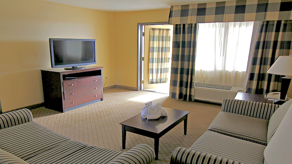 holiday inn express fallon by ihg