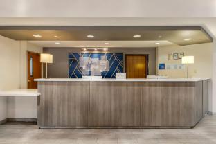 holiday inn express fallon by ihg