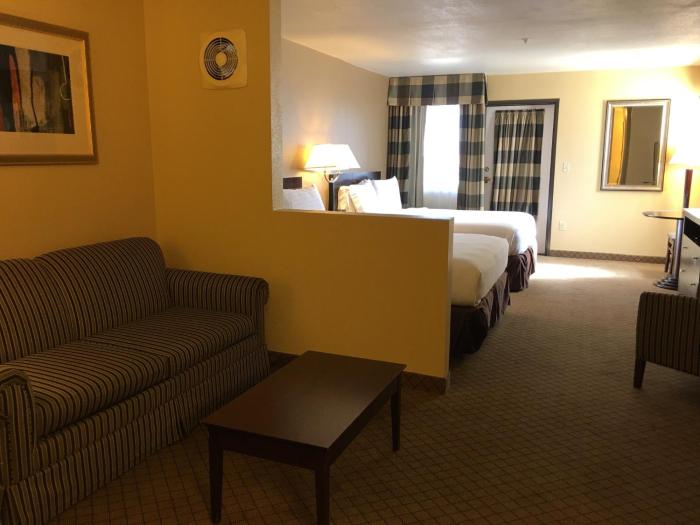 holiday inn express fallon by ihg