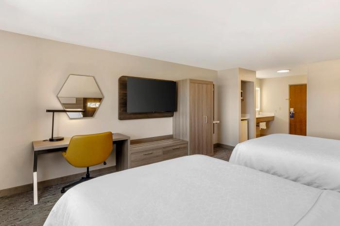 holiday inn express fallon by ihg