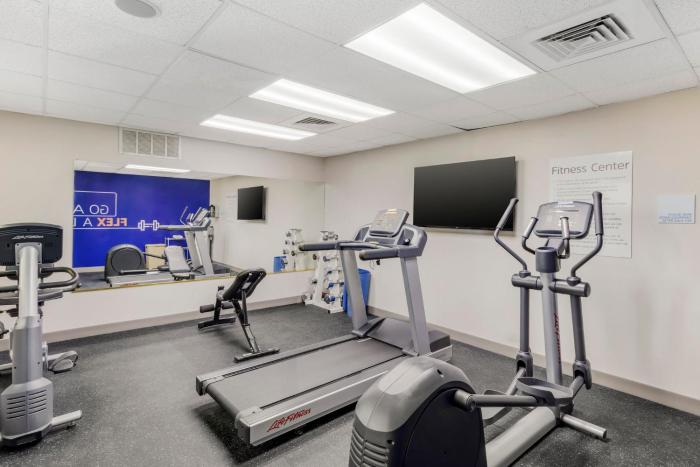 holiday inn express fallon by ihg