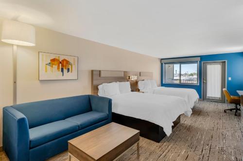 holiday inn express fallon by ihg