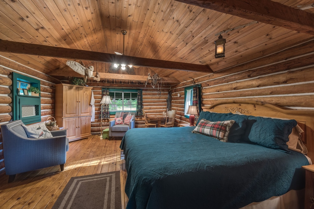 the davies family inn adults only