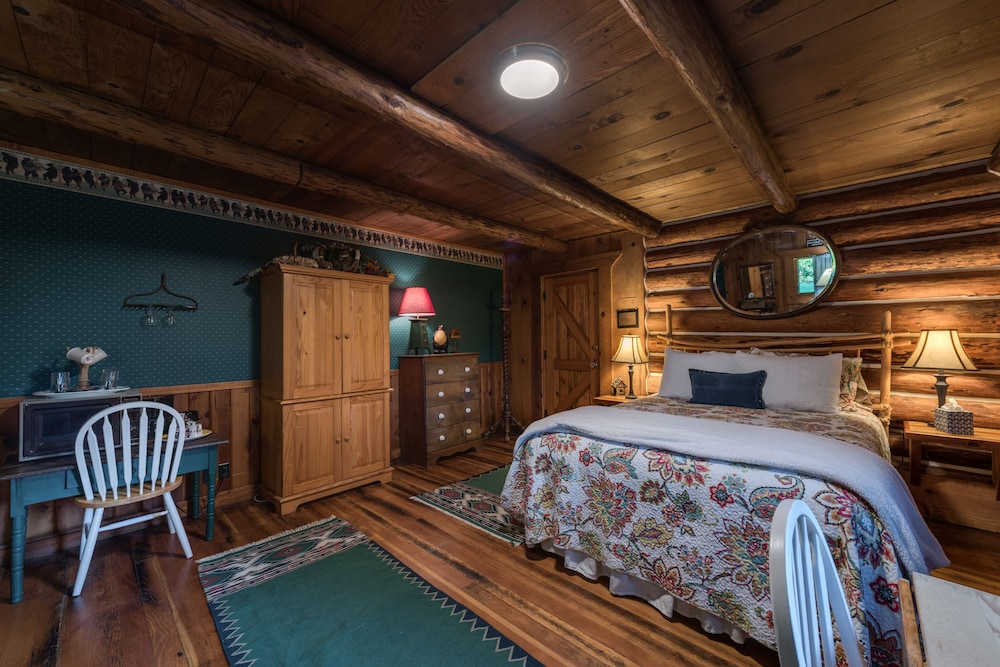 the davies family inn adults only