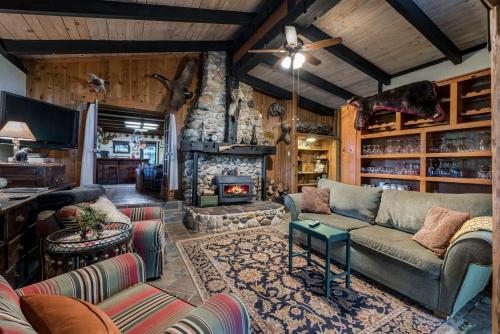 The Davies Family Inn - Adults Only,El Dorado>>Camino,4 star