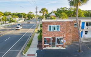 royal palms motel