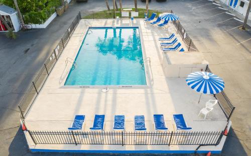 royal palms motel