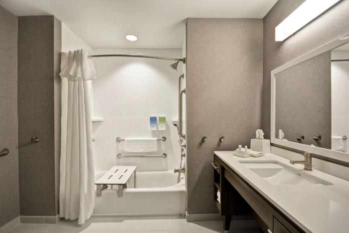 home2 suites by hilton queensbury lake george