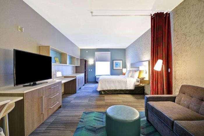 home2 suites by hilton queensbury lake george