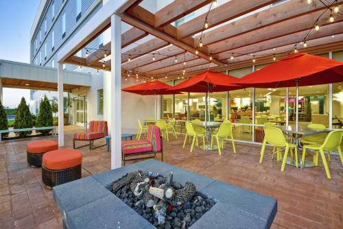 home2 suites by hilton queensbury lake george