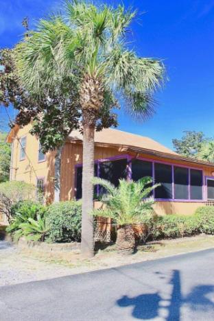 Navarre Beach Camping Resort,,2 star