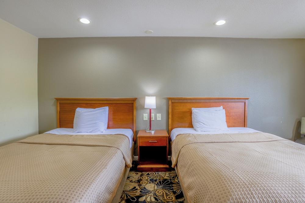 budget inn by oyo natural bridge i 81