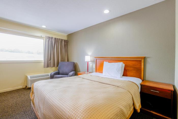 budget inn by oyo natural bridge i 81