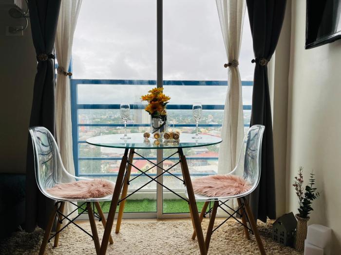 stunning and cosy studio unit at the loop limketkai