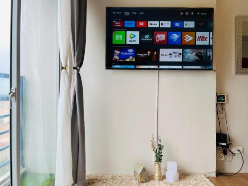 stunning and cosy studio unit at the loop limketkai