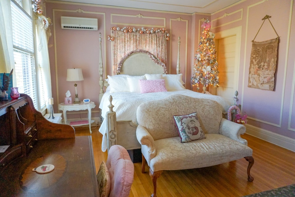 600 main a bandb and victorian tea room