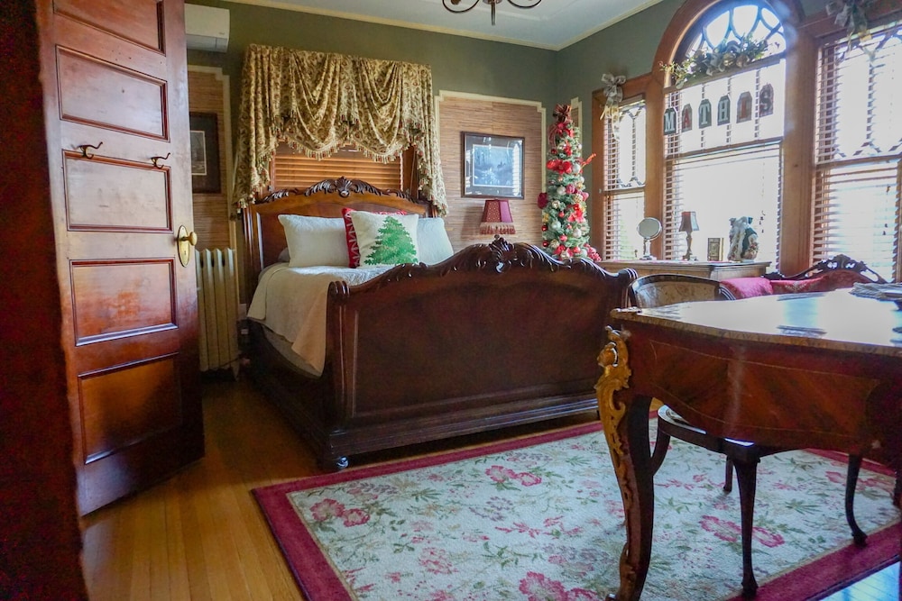 600 main a bandb and victorian tea room