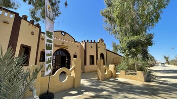 seliyaa hotel