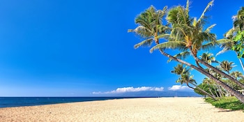 K B M Resorts- Hkl-5B Ultimate 3Bd Villa, Outdoor Kitchen, Steps To Pool And Beach!,,4 star