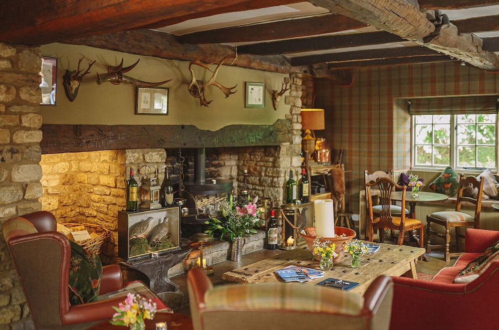 the pheasant hotel