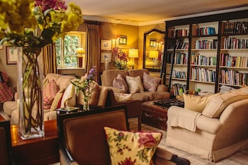 the pheasant hotel