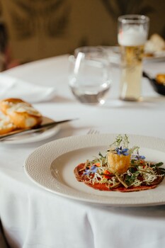 the pheasant hotel