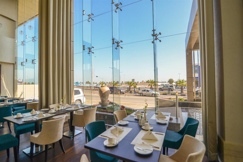golden tulip dammam corniche hotel