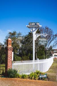 roanoke island inn