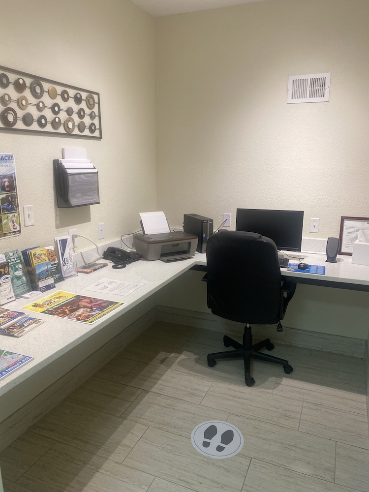 holiday inn express dandridge by ihg