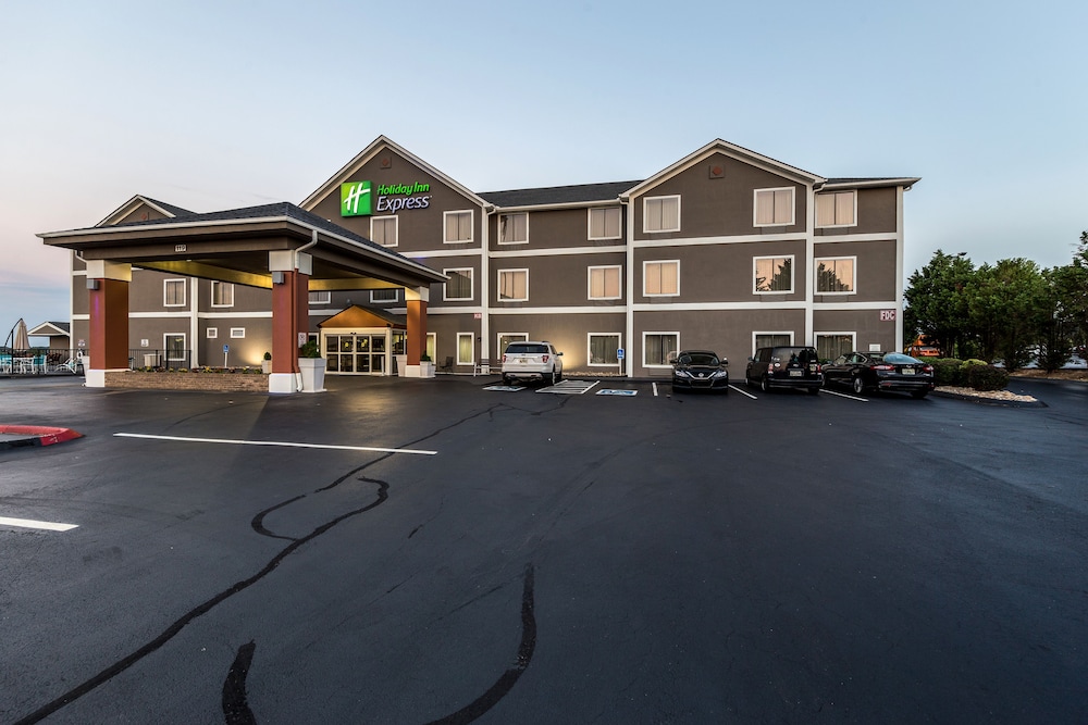 holiday inn express dandridge by ihg