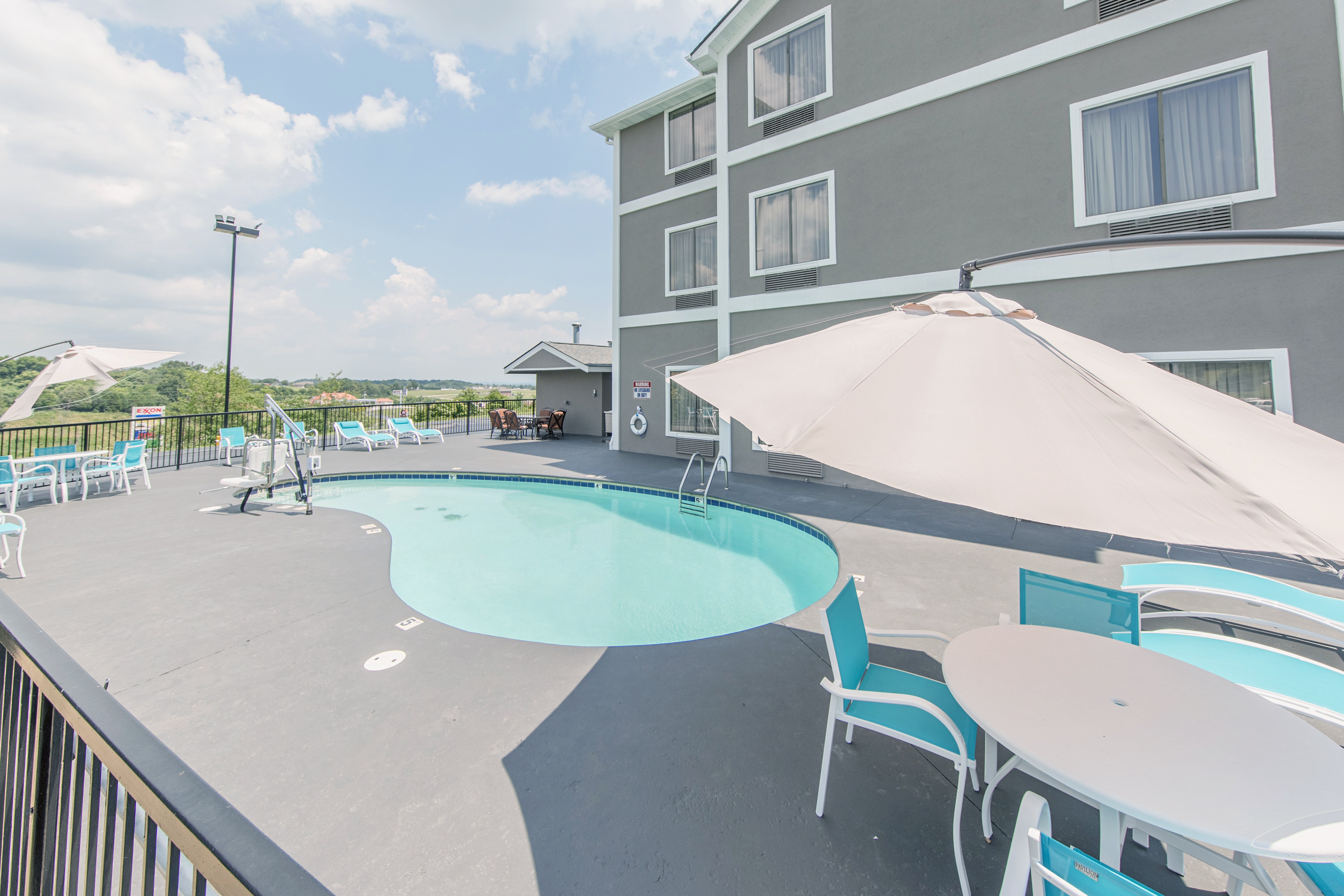 holiday inn express dandridge by ihg