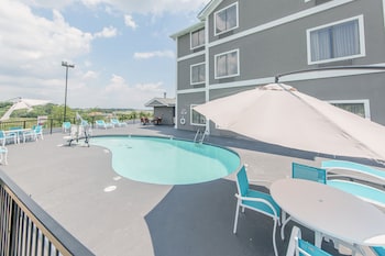Holiday Inn Express Dandridge By Ihg,Hamblen County>>Dandridge,3 star