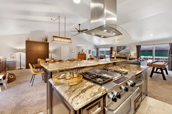 majestic sky retreat 2090 by big bear vacations