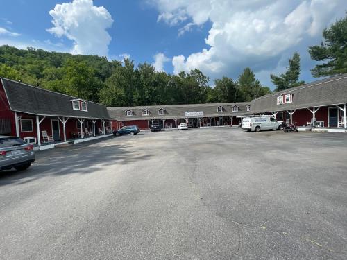 The Valley Inn,Maggie Valley,3 star