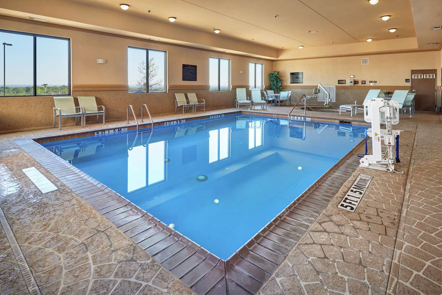 hampton inn and suites decatur