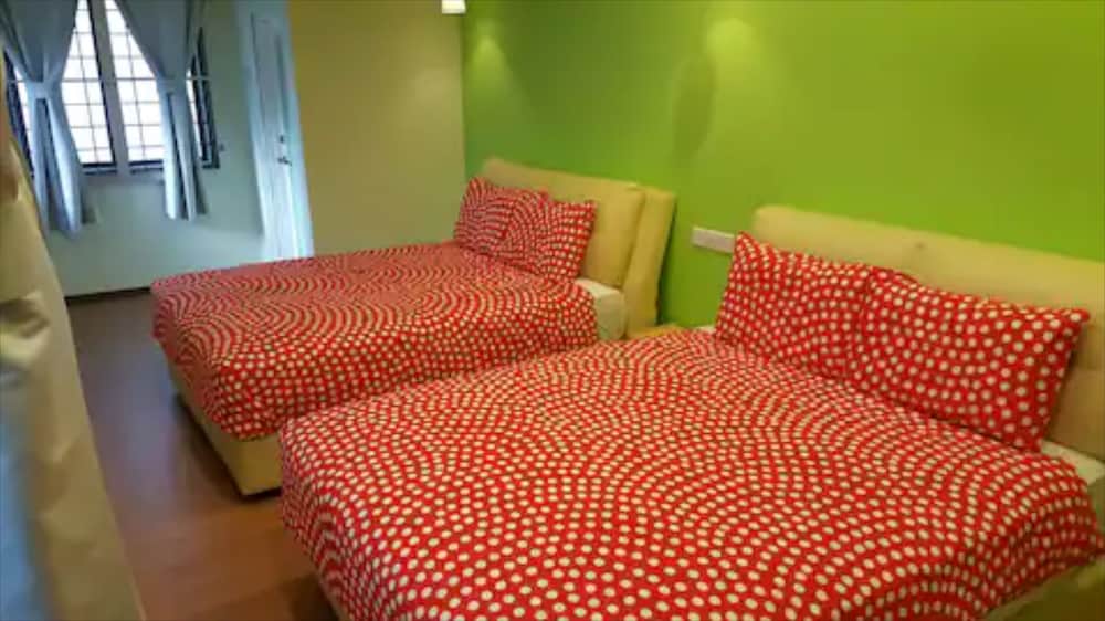 jonker hijau hijau malacca