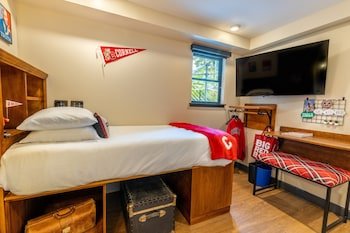 The Dorm Hotel,New York>>Ithaca,3 star