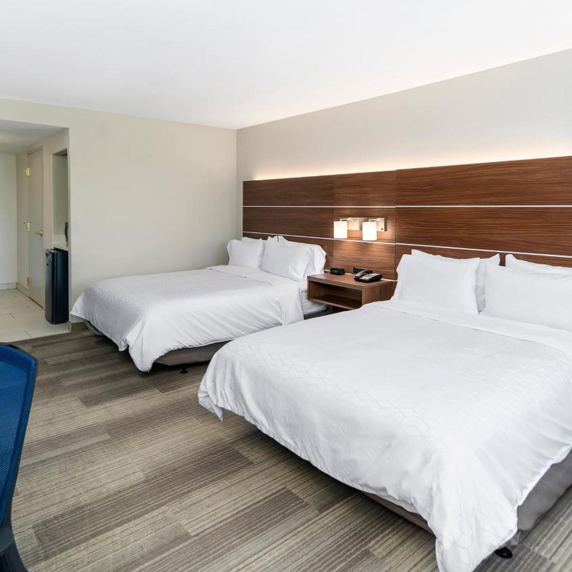 holiday inn express and suites dinuba west by ihg