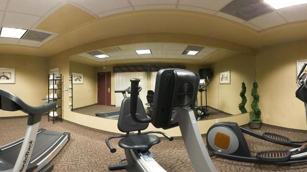 holiday inn express and suites dinuba west by ihg