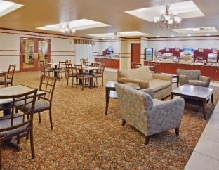 holiday inn express and suites dinuba west by ihg