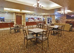 holiday inn express and suites dinuba west by ihg