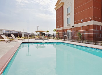 Holiday Inn Express & Suites Dinuba West By Ihg,Fresno>>Dinuba,3 star