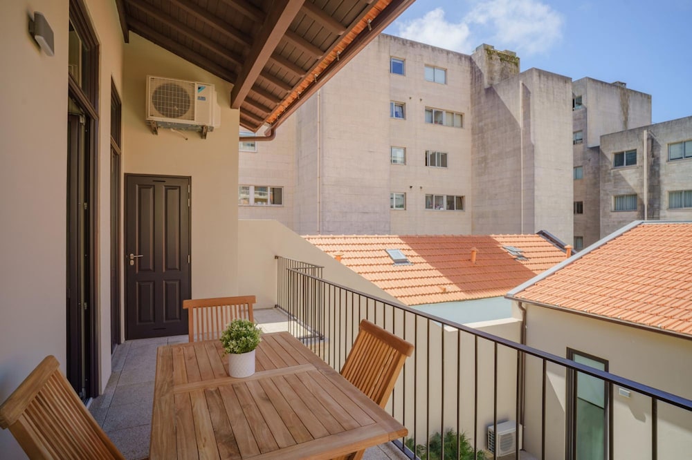 matosinhos ocean flat iii balcony new