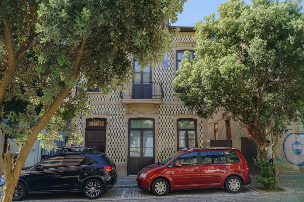 matosinhos ocean flat iii balcony new