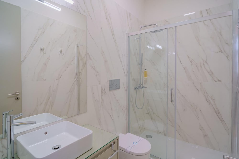 matosinhos ocean flat iii balcony new